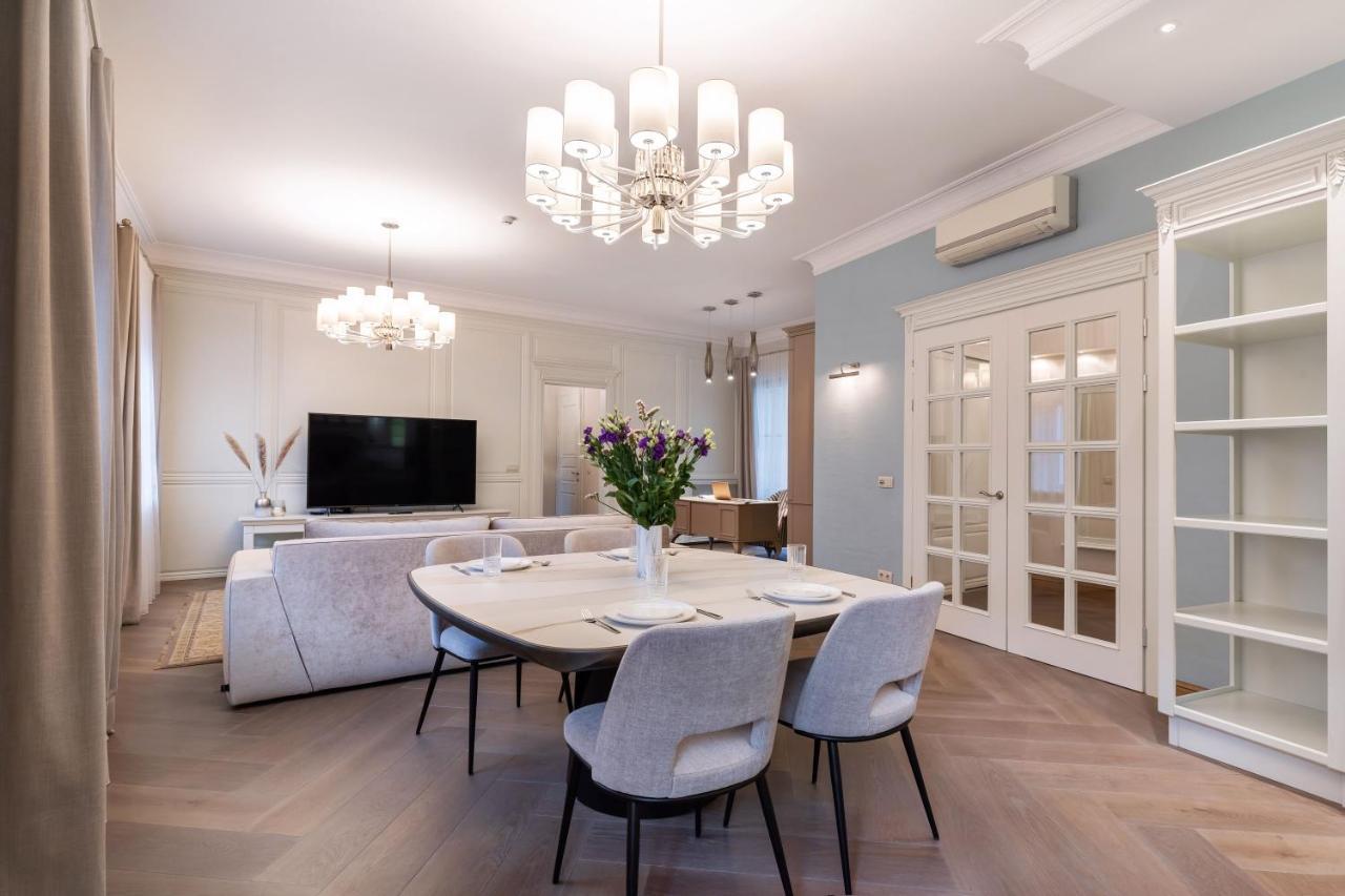 Luxury 2Bdr Heart Of Old Town Apartamento Vilnius Exterior foto